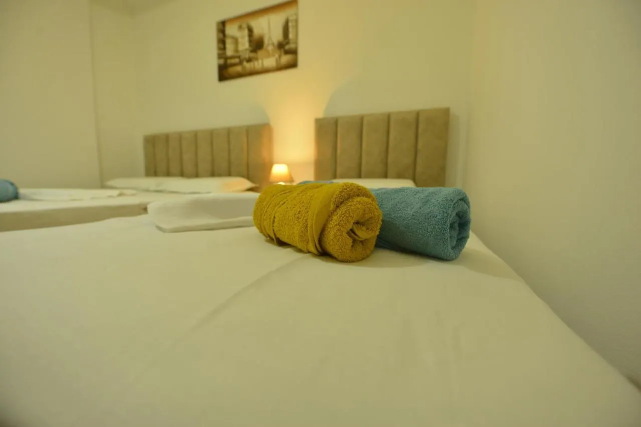 Denis Comfort Apartment Shkoder